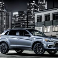 2017-outlander-sport-le