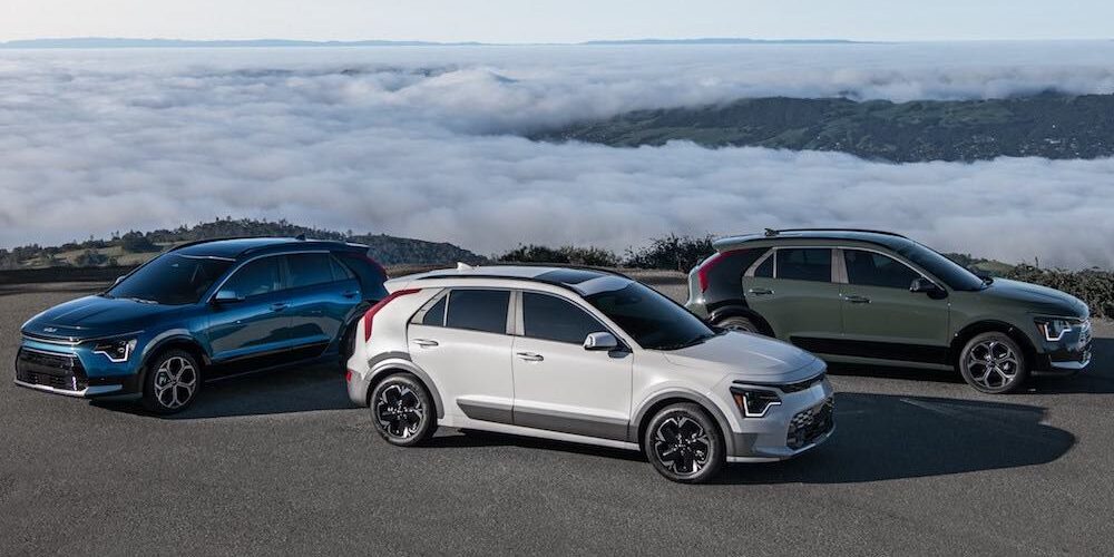 Kia Niro SX Touring 2025: Tecnología Híbrida y Confort Premium